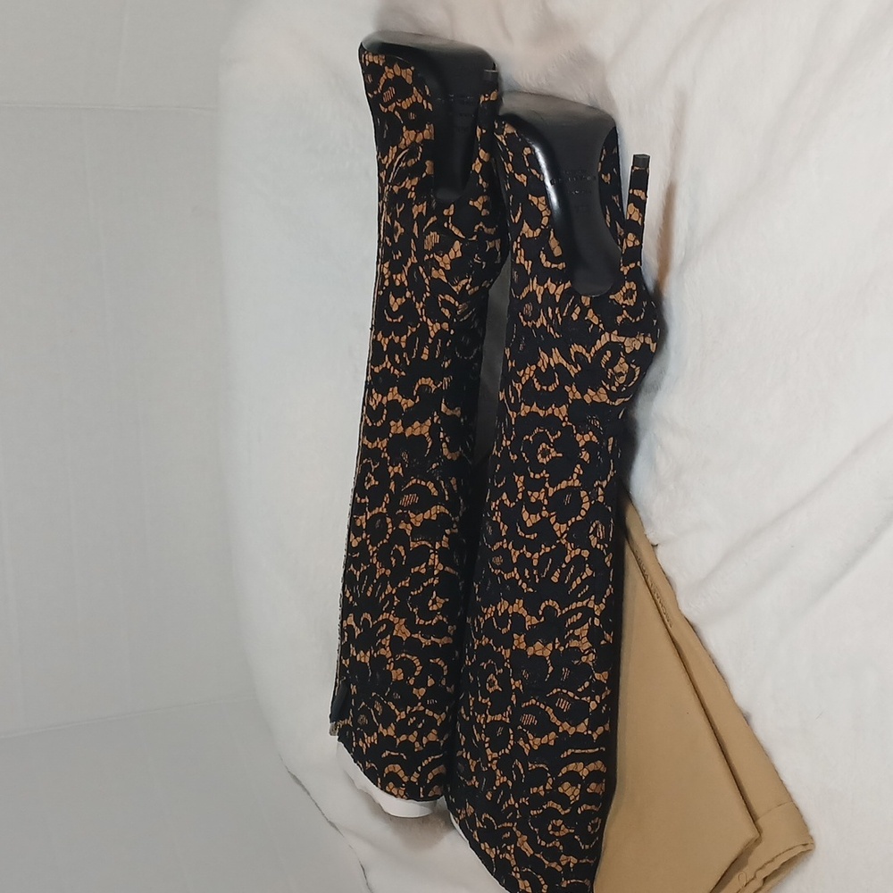 Michael Kors Collective Versey Floral Lace Black/Tan Heeled Boots Sz 6.5 - Picture 7 of 12